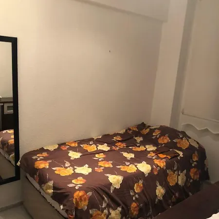 Vilă Iztur *