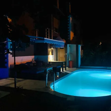 Vilă Iztur Siğacık